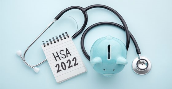 HSA 2022 with piggy bank